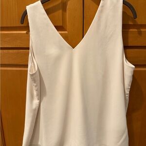 Ann Taylor Cream V-Neck Sleeveless Camisole